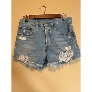 Levi’s shorts